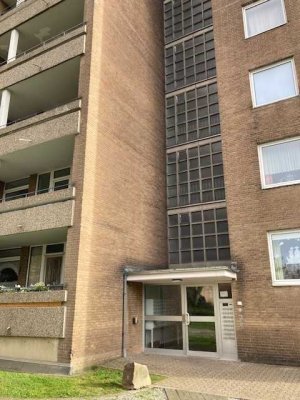 !!! Wünsche werden wahr - schöne 2-Zimmer-Wohnung in Neuss - Balkon - Aufzug  -1600/47220/27-4 !!!