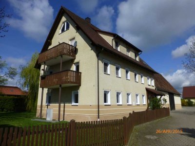 Wohnen wie im eigenen Haus mit großem Garten für Liebhaber der Natur