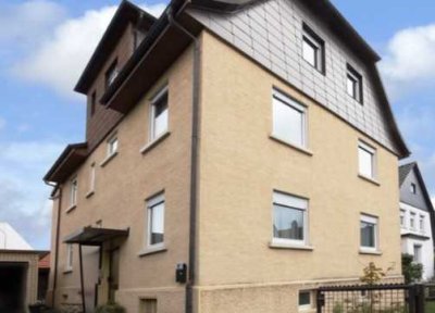 Helle modernisierte Altbauwohnung in Reutlinger Stadtkern