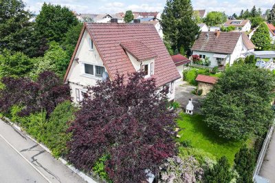 Zauberhaftes Zuhause mit großem Garten... genießen Sie moderner Komfort und Platz