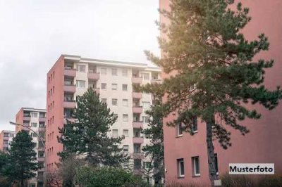 2-Zimmer-Wohnung nebst Balkon mit Fernblick - provisionsfrei