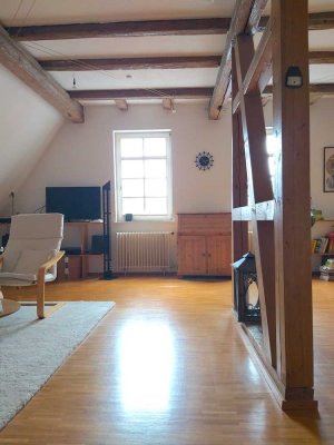 Freundliche 2-Zimmer-DG-Wohnung in Kirchheim-Teck