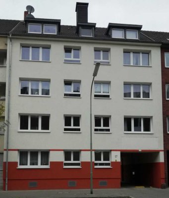 Gepflegtes Mehrfamilienhaus mit 8 Einheiten - mit energetischer Sanierung! - Provisionsfrei