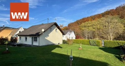 Ihr neues Zuhause in Elben!
Freistehendes Einfamilienhaus mit großem Garten