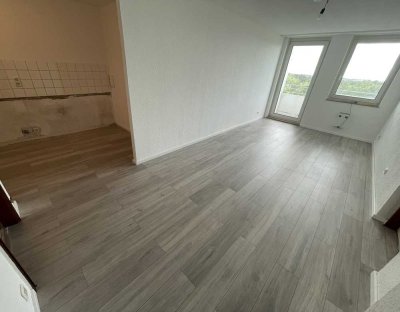 2 Zimmer, Balkon nach Süden mit Ausblick, Gäste WC, barrierearm