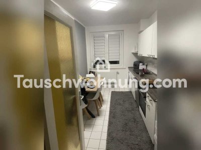 Tauschwohnung: Günstige 3-Zimmer Wohnung mit Balkon in ruhiger Seitenstraße