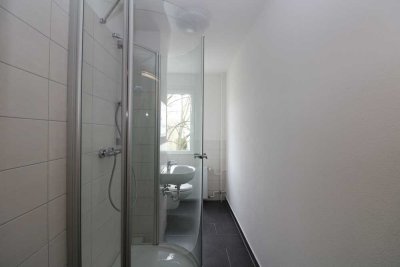 Single-Wohnung sucht Tanzpartner...günstige 1-RW mit Dusche & Balkon!!!
