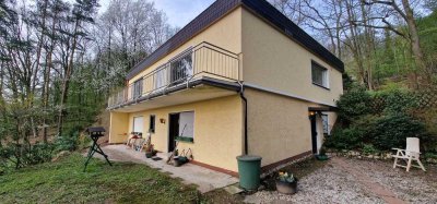 Preiswertes,  6-Raum-Einfamilienhaus mit EBK in Roßbach