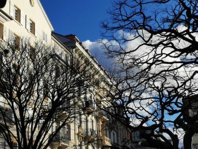 außergewöhnlich schöne DG-Wohnung mit großer Dachterrasse in Baden-Baden