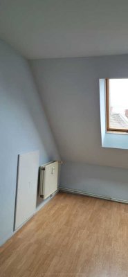 3,5 DG-Wohnung - 6 Monate begrenzt - WG-Möglich