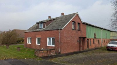 Resthof mit Wirtschaftsgebäude, viel Freifläche und Baugrund