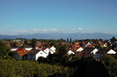 Gemütliche Dachgeschoss-Wohnung mit See- und Bergblick in Wasserburg