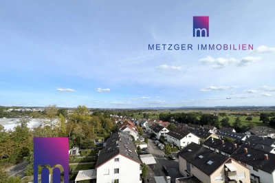 Helle 3,5-Zimmer-Wohnung mit südlichem Panoramablick, Dachterrasse und Pool