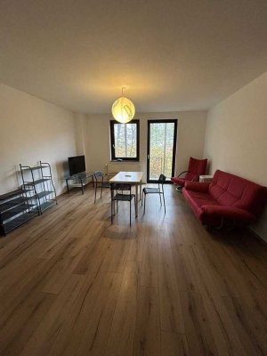 "Geräumige 4-Zimmer-Wohnung mit Balkon – Ideal für Familien oder Paare!