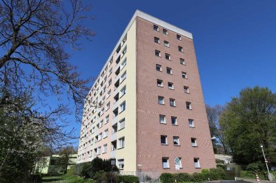Gemütliche 3-Zimmer-Wohnung mit Aufzug, Loggia und TG-Stellplatz