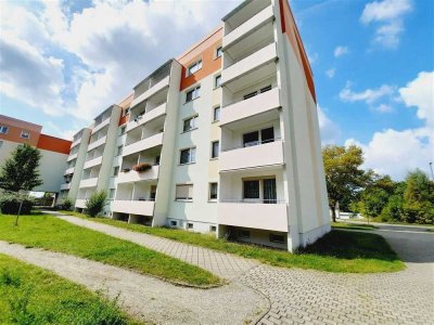 3-Zimmer-Wohnung mit Balkon und den Kindergarten in unmittelbarer Nähe!