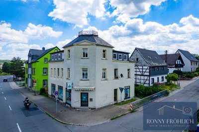 zentral gelegenes Wohn- und Geschäftshaus in Oelsnitz im Erzgebirge zu verkaufen, neue Heizung