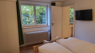 Schöne 2,5 Zimmer Wohnung in Heiligkreuz mit eigenem Eingang und Terrasse ,