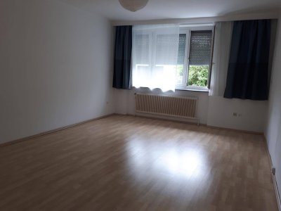 Schöne 40 m2 Wohnung in Bahnhofsnähe