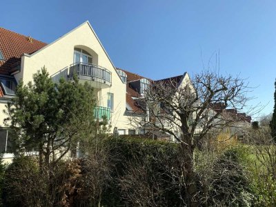 Gut geschnittene 2-Zimmer-Wohnung mit Terrasse und Garten in Dresden-Weißig