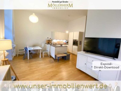 Sanierte Altbauwohnung mit 4 Zimmer und großer Terrasse in Berlin-Lichtenberg