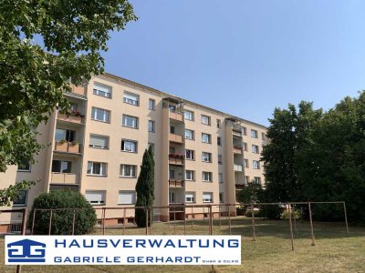 sanierte 3-Raumwohnung mit Balkon in gepflegter Wohnanlage