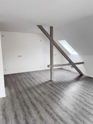 Exklusive 4,5-Raum-Dachgeschosswohnung mit luxuriöser Ausstattung in Frankenberg