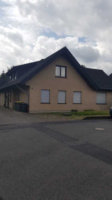 Attraktive 2,5-Zimmer-Wohnung ohne Balkon in Lohmar-Donrath