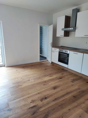 !! Sehr schöne 1 1/2 Raum Wohnung in Hennickendorf nahe Berlin zu vermieten - 43m²