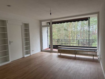 ***Moderne 2-Zimmer-Wohnung mit Loggia, Tiefgarage  und  Schwimmbad – frisch renoviert!***