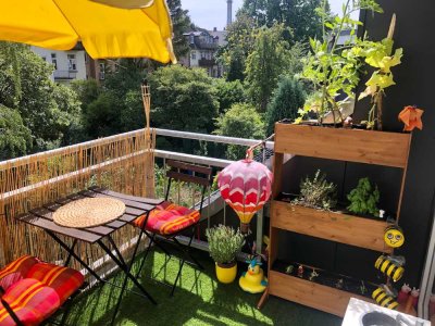 Wunderschöne 5-Zimmer Maisonette mit Balkon & Einbauküche im Süden Hamburgs