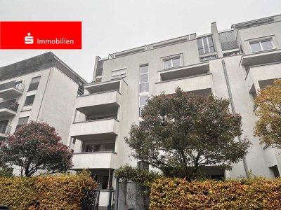 Frankfurt-Westend: Moderne 2-Zimmerwohnung mit Loggien und PKW-Stellplatz