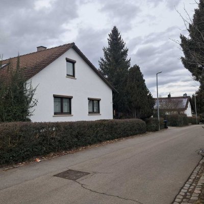 Freistehendes 1 Familienhaus in bester Lage in Gärtringen