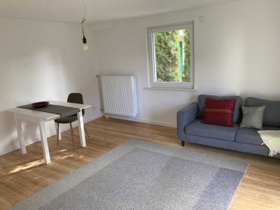 Schöne, möblierte 2-Zimmerwohnung mit Terrasse und Gartenblick