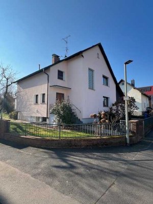 Großzügiges Einfamilienhaus in ruhiger Lage - Ihr neues Zuhause in Bad Homburg Ober-Eschbach