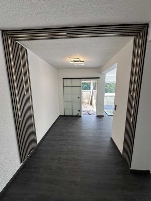 Uni + Innenstadt-Nahe 2-Zimmer-Wohnung mit Balkon / Meerwiesertalweg / Luxuriöse Einbauküche