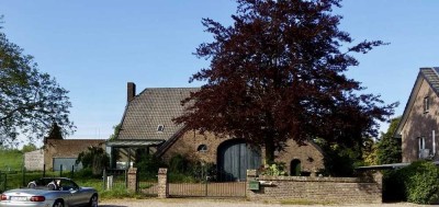 Freistehendes 1- oder 2-Familienhaus mit Blick aufs Wasser in Kalkar-Niedermörmter | Gewerbe möglich