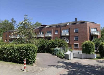 Möblierte exklusive 2-Zimmer-Wohnung mit Balkon und Einbauküche in Schnelsen, Hamburg