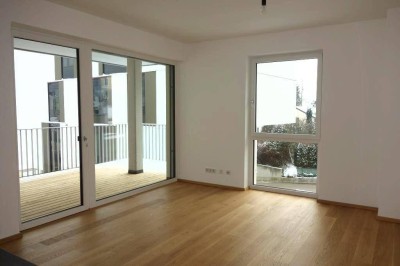 Moderne 3-Zimmer-Wohnung mit Seeblick und Balkon