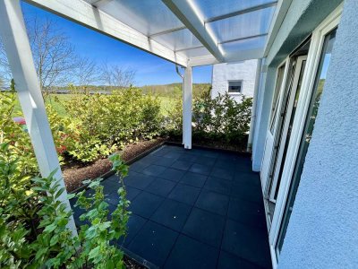 Helle 3-Zimmer-Terrassenwohnung mit hochwertiger Einbauküche