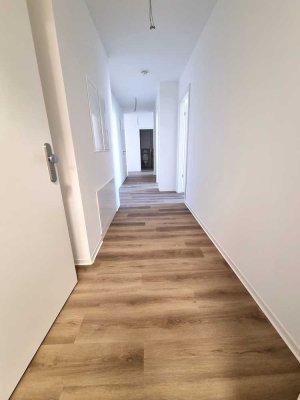 Erstbezug - Neubau / Großzügig geschnittene Familienwohnung in Kaulsdorf/Nord wartet auf Mieter!