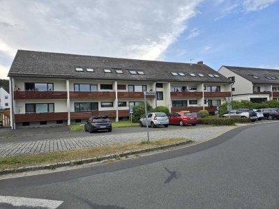 Stilvolle, gepflegte 1-Zimmer-DG-Wohnung mit gehobener Innenausstattung in Mehlmeisel