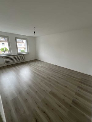 Frisch sanierte 3-Zimmer-Wohnung in Mülheim an der Ruhr – Speldorf zu vermieten