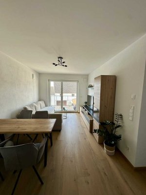 Sonnige 2-Zimmer Neubau-Wohnung mit Balkon und Einbauküche  im Herzen von Wolnzach