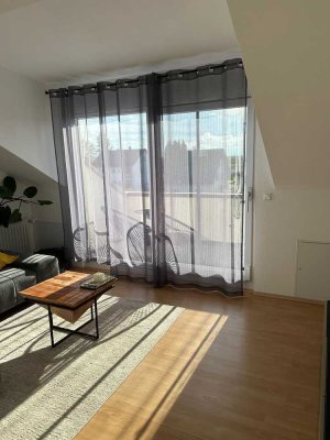 2-Zimmer-DG-Wohnung mit Einbauküche u. Dachterrasse in Offenburg