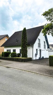 Einfamilienhaus zu verkaufen – Stilvoll und gepflegt mit Potenzial zur Wohnflächenerweiterung