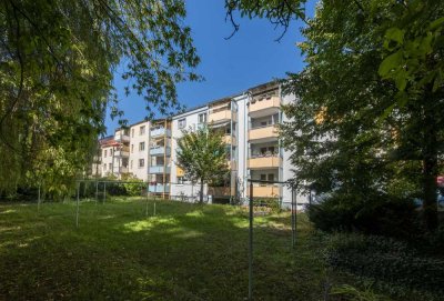 *Familienwohnung im Zentrum sucht DICH*