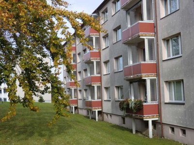 3-Raum Wohnung mit Balkon und Dusche in Triebes