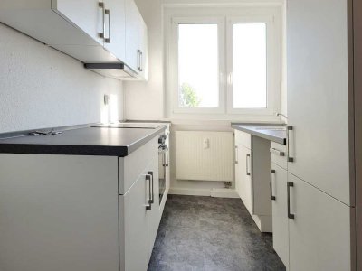 *1 NKM Kaution sparen!! * Familienwohnung mit Einbauküche? - Haben wir!!