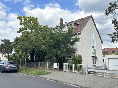 2 ZIMMER WOHNUNG MIT EBK U. BALKON